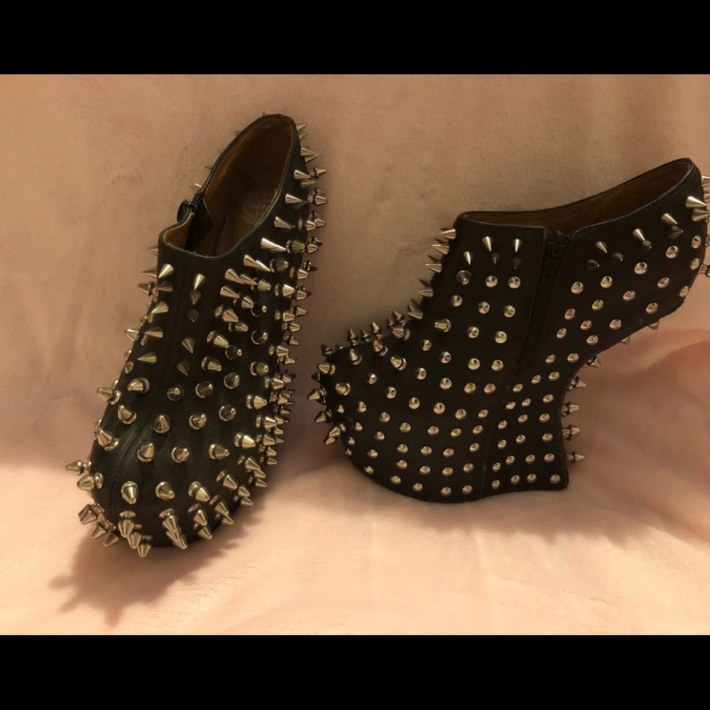 JEFREY CAMPBELL SHADOW STUDS
